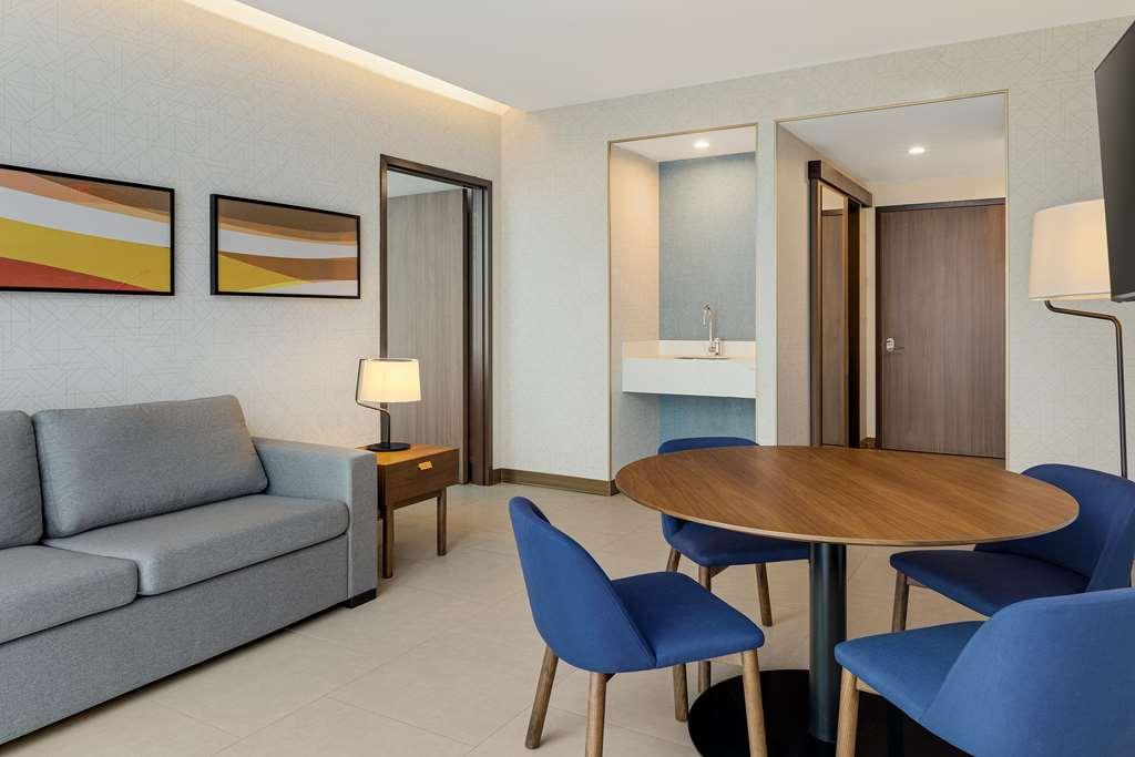 Hilton Garden Inn San Jose Airport City Mall Alajuela Room photo