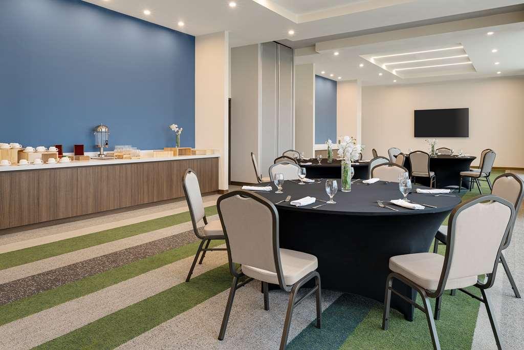 Hilton Garden Inn San Jose Airport City Mall Alajuela Facilities photo